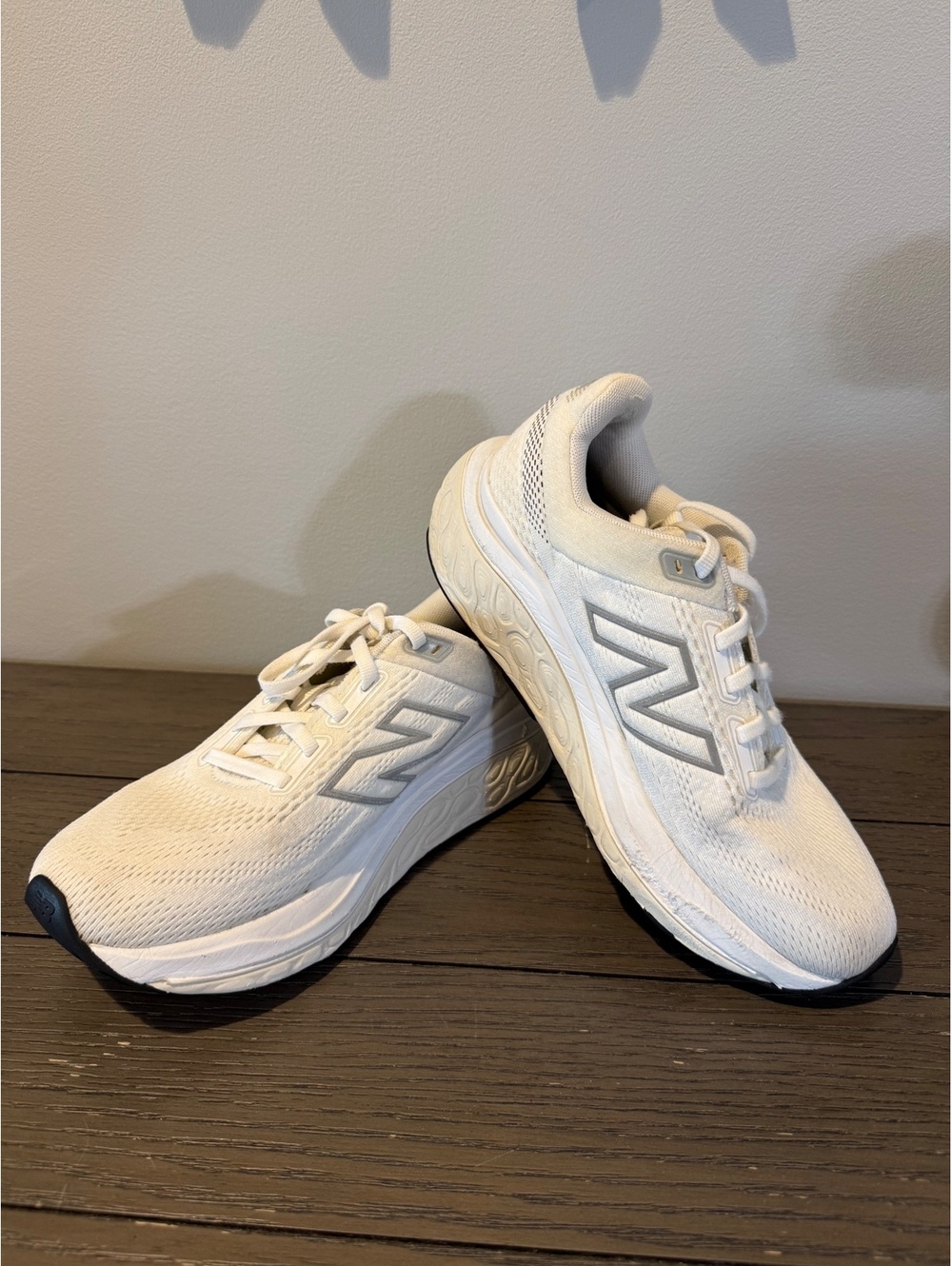 New Balance 860 White Running Shoes
